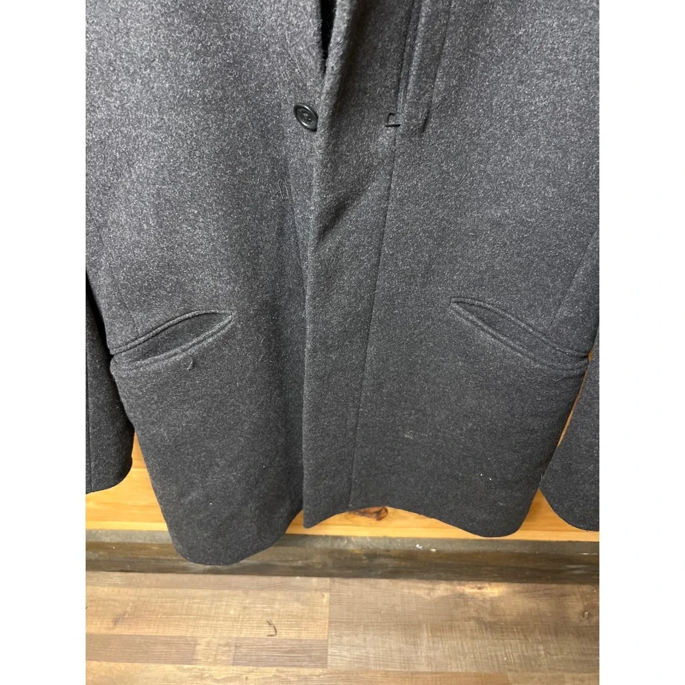 Banana Republic discover timeless